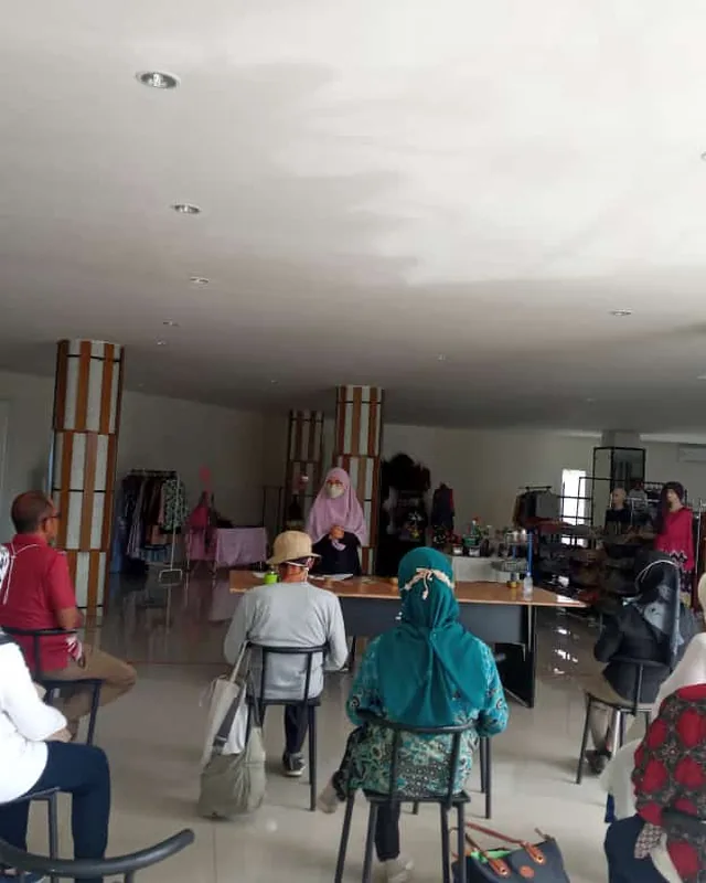 Rapat pembentukan dan peluncuran Koperasi Anak Bina Karya